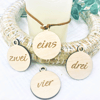 Adventskranz Zahlen -Adventskranzanhänger - Zahlenanhänger - Kerzenanhänger - ausgeschrieben eins–vier Holzanhänger – Advent Deko Holz - Bild 1