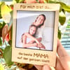 Polaroid Holzrahmen – Für mich bist du – Geschenk für beste Mama/Papa/Oma/Opa – personalisierter Fotorahmen aus Holz – optionaler Standfuß - Bild 1