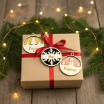 Christbaumkugel personalisiert Weihnachtsanhänger Christbaumschmuck mit Name Schneeflocke Tannenbaum Schneemann Geschenkidee Weihnachten