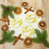 Katzenkopf-Weihnachtsanhänger mit Name aus PLA – personalisierter Baumschmuck mit Schneeflocken Bild 7