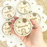 Weihnachtsbaumschmuck personalisiert mit Namen – Christbaumanhänger Holz – personalisierte Weihnachtsdeko mit Kindermotiv – Ansicht 7