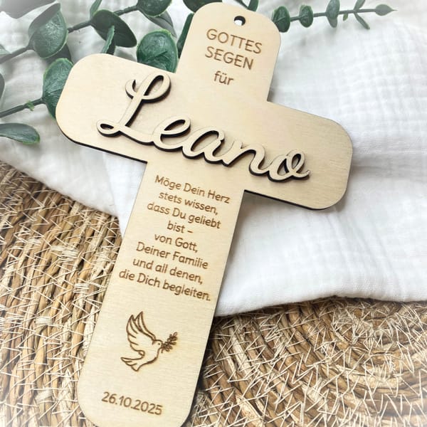 Taufkreuz personalisiert für Jungen und Mädchen aus Holz - mit Name und Spruch – Taufe, Kommunion, Konfirmation, Firmung