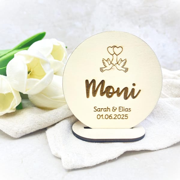 Tischkarte Hochzeit Holz personalisiert – Platzkarte mit Namen u. Hochzeitsdatum – Gastgeschenk nachhaltige Tischdeko mit Gravur - Taufe