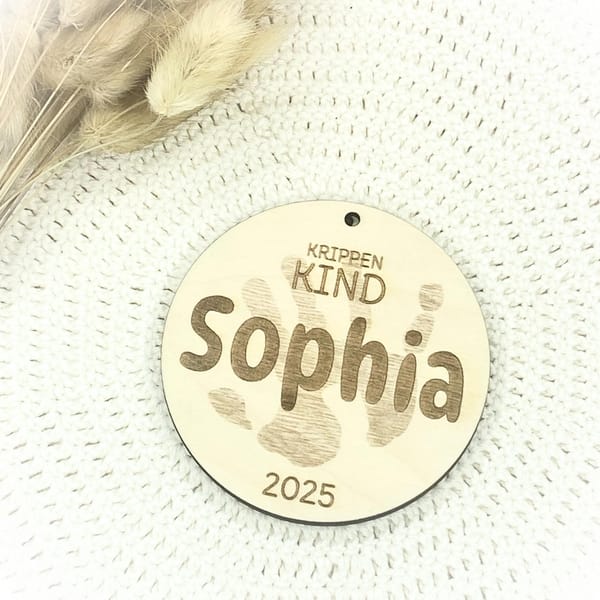 Kindergarten Anhänger 2025 Holz – Personalisiert mit Name – Geschenk Krippe Kita Kindergartenstart – Erinnerung erster Tag - Kitakind