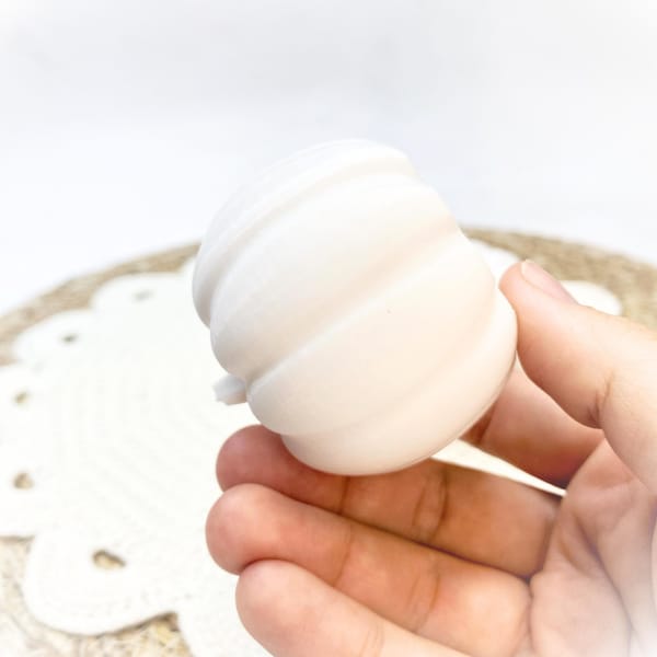 3D Deko Kürbisse weiß – Herbstdeko Set 3er | Handgemachte Tischdeko aus PLA | Minimalistische Kürbisse modern | Herbst Hochzeit Boho Deko