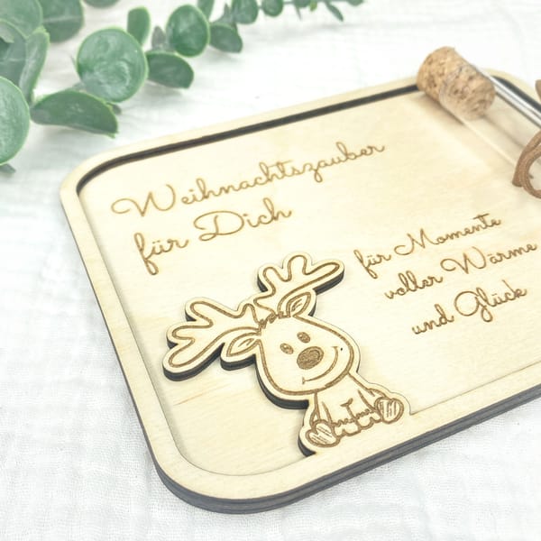 Geldgeschenk Weihnachten Holz mit Reagenzglas – personalisiertes Weihnachtsgeschenk Gravur