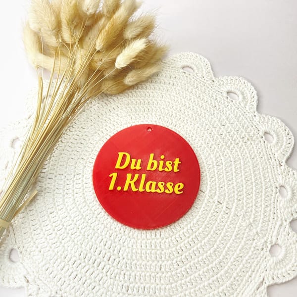 Rucksackanhänger Kinder – Bunte 3D Motive zur Einschulung – Einhorn, Rakete, Smiley, 1. Klasse – Geschenk Schulstart viele Farbkombinationen