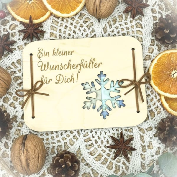 Geldgeschenk Weihnachten Wunscherfüller – Holzkarte mit Gravur Schneeflocke – personalisierte Geschenkidee – Geldverpackung Weihnachten Holz