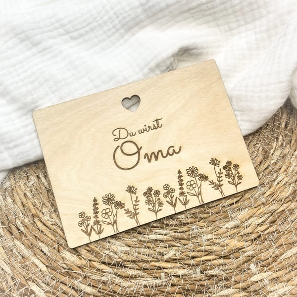 Schwangerschaftsverkündung Oma Holzschild – Du wirst Oma – personalisiertes Geschenk aus Holz mit Gravur