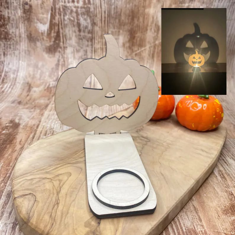 Halloween-Teelichthalter aus Holz
